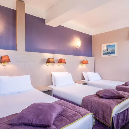 Quality Christina Hotel 3*