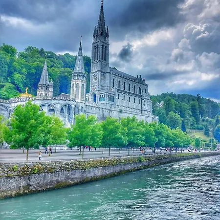 Quality Christina Hotel Lourdes