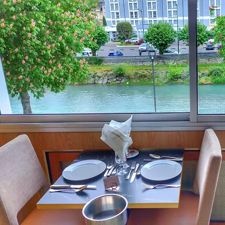 Hôtel Christina Lourdes Hotel 3*