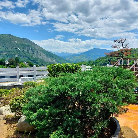 Christina Hotel Lourdes