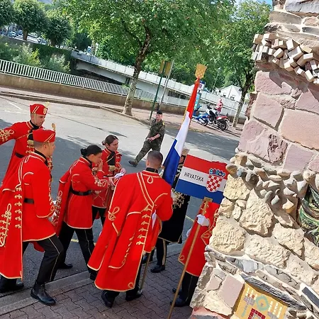 Hotel Christina Szálloda 3*