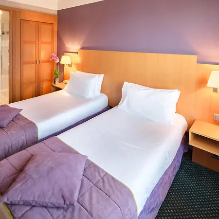 Szálloda Hotel Christina